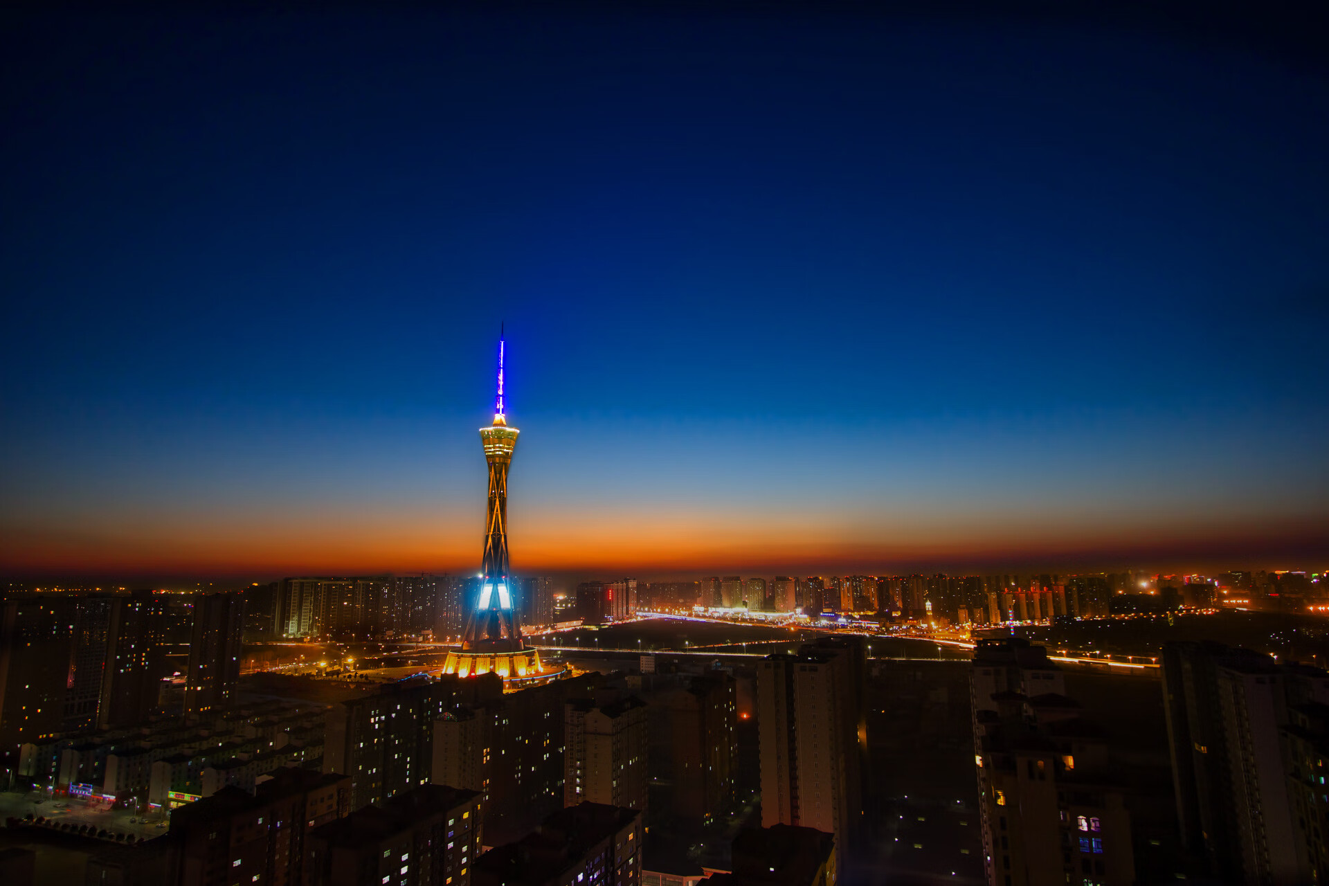 未来足球裁判将实现全智能化,判罚精准度大幅提升,足球裁判专业术语